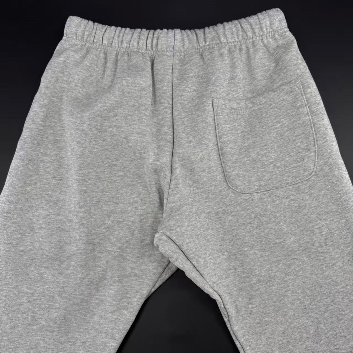 TRACKSUIT ESSENTIAL