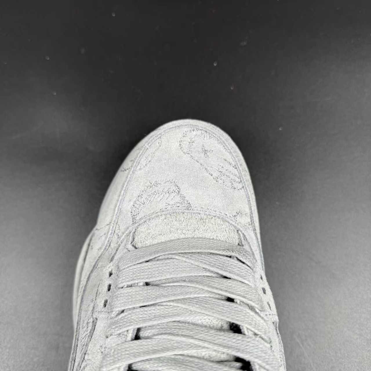 J4 RETRO KAWS