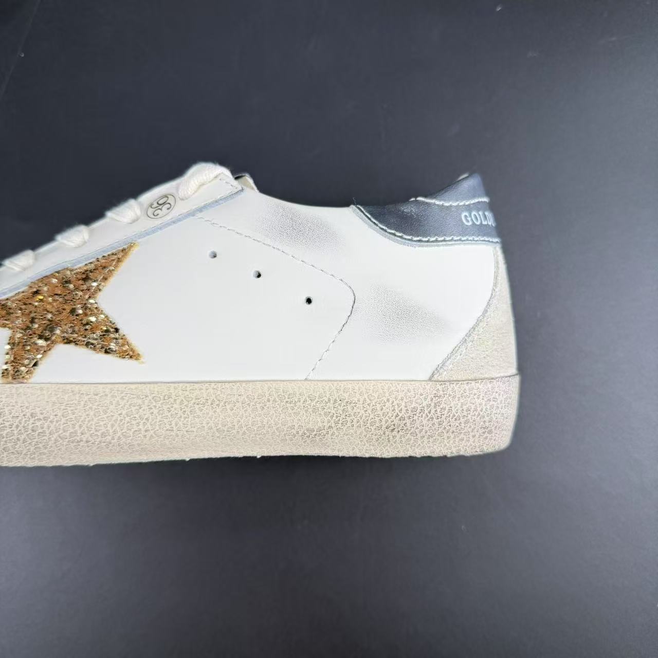 GOLDEN GOOSE STELLA IN GLITTER ORO