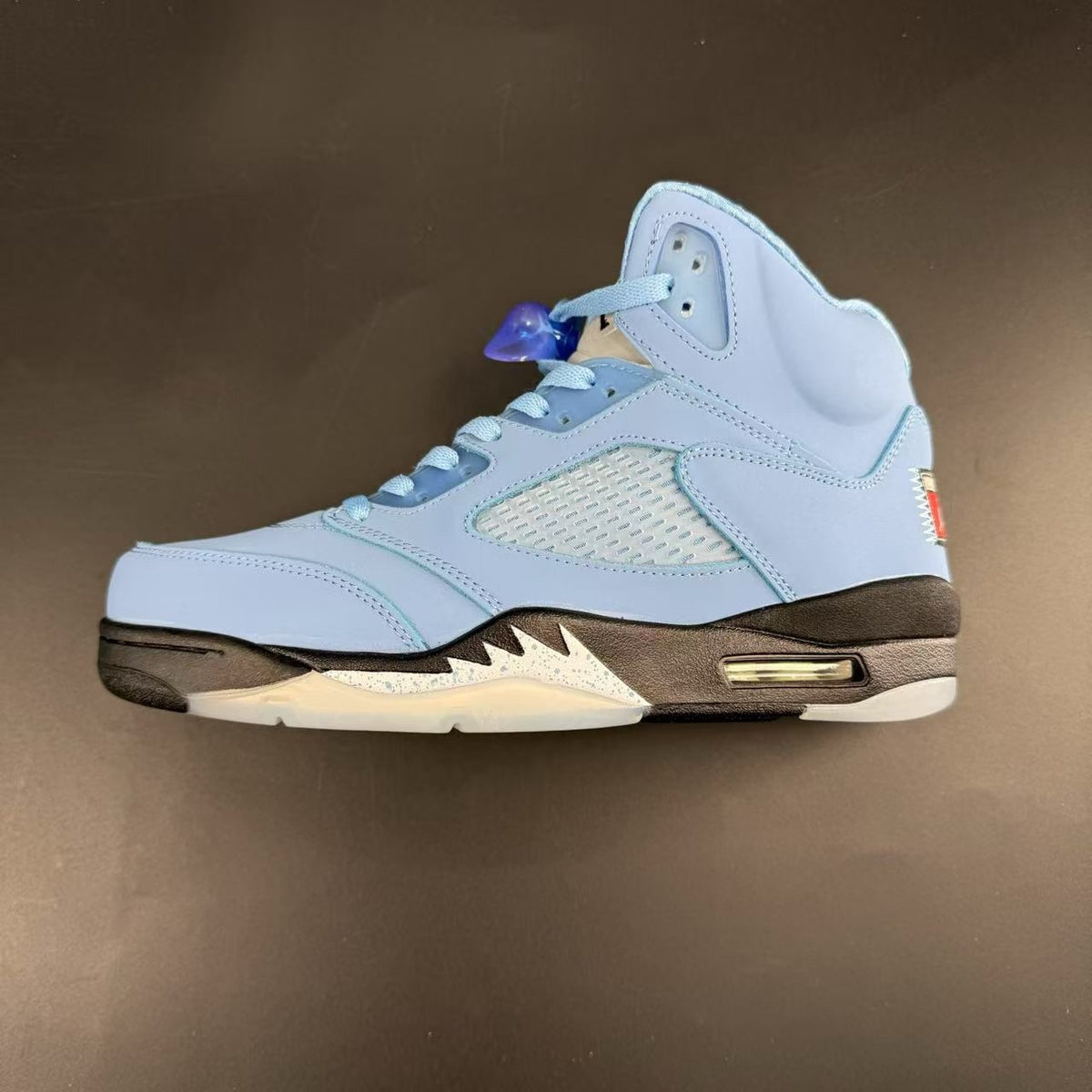 J5 RETRO UNIVERSITY BLUE