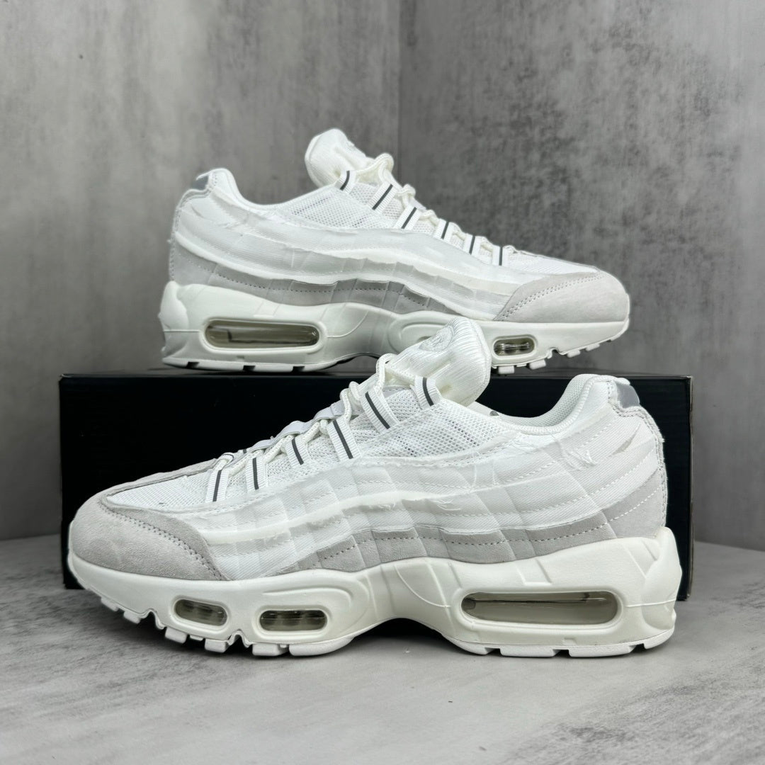 Nike Air Max 95 x Comme des Garçons — Black / White / Grey