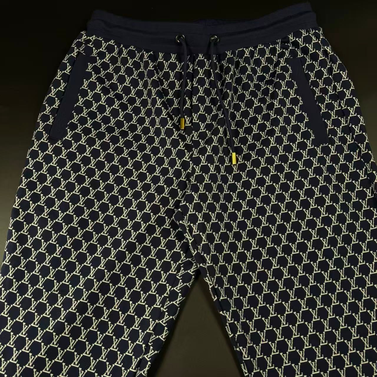 TRACKSUIT LV