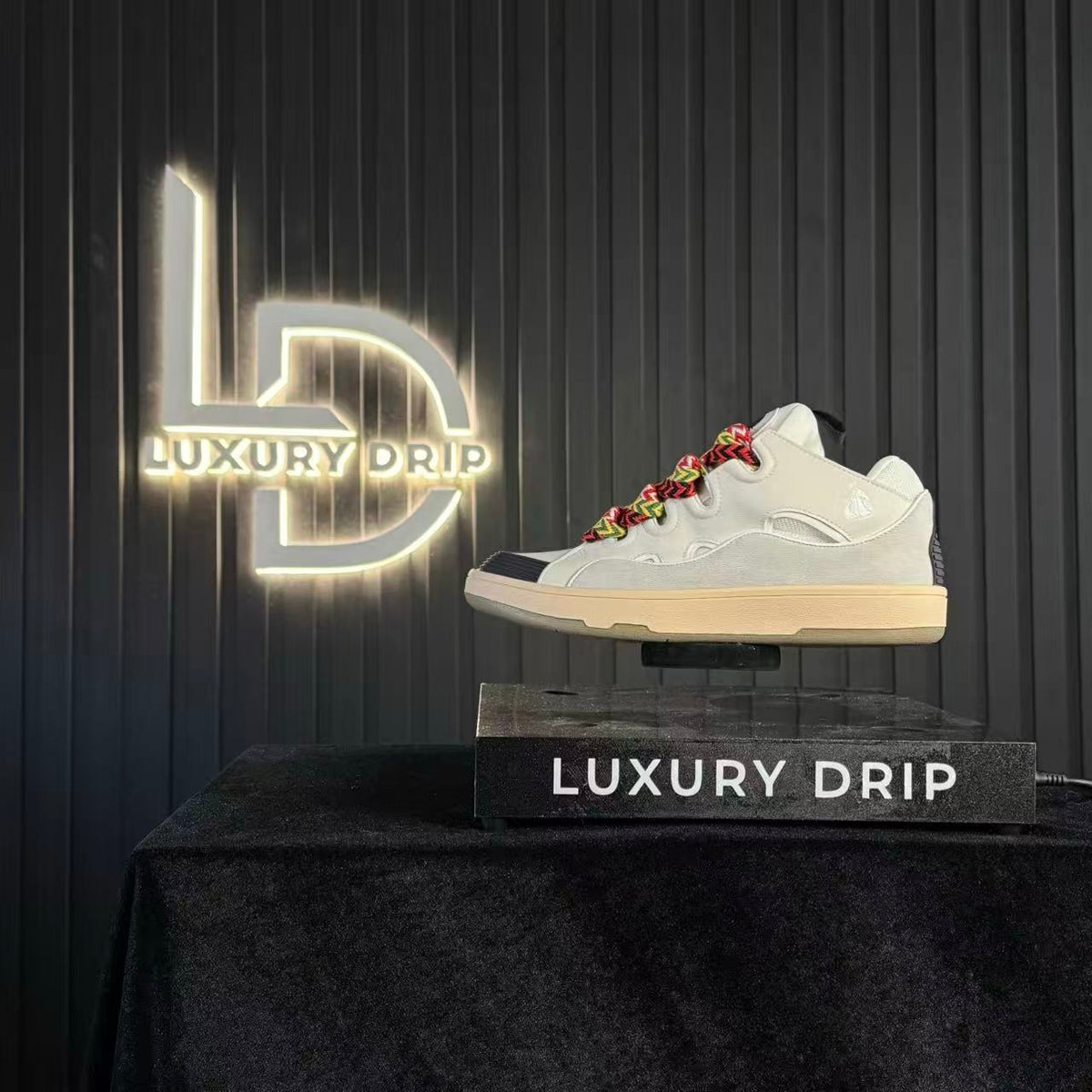 Curb Ivory