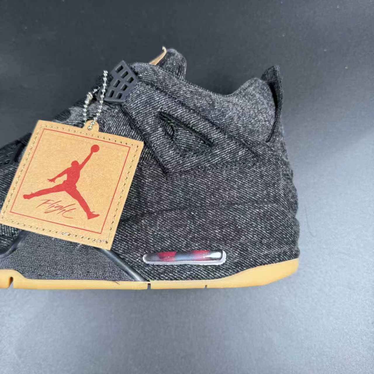 J4 RETRO NRG BLACK LEVIS