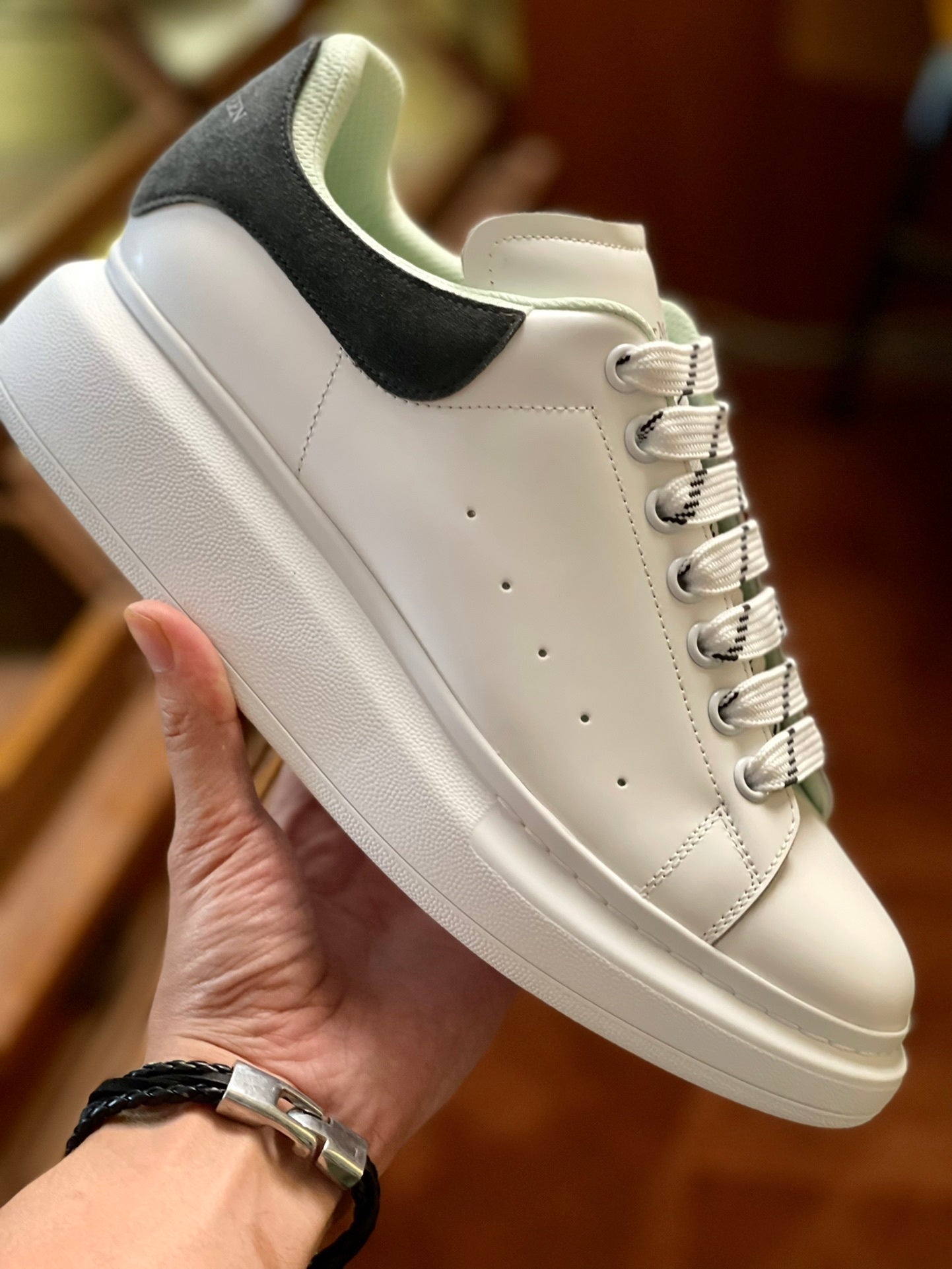 Alexander McQueen Oversized White Grey — Classic Edition)