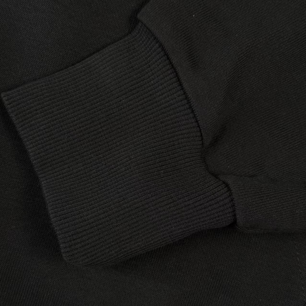 HOODIE – OFF-W.