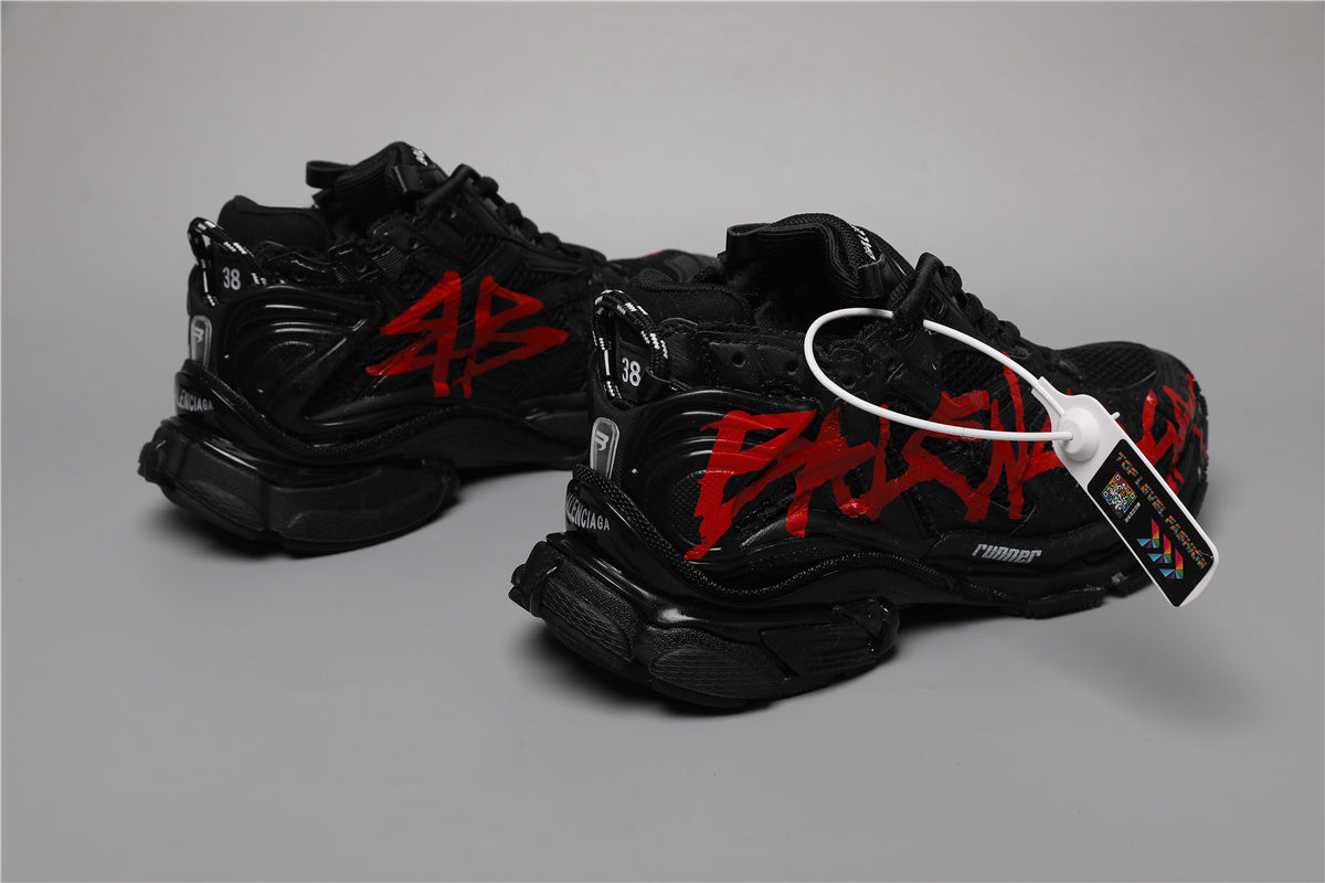 Balenciaga Runner Sneakers Black Graffiti Red – Uomo Donna | Taglie 35–45