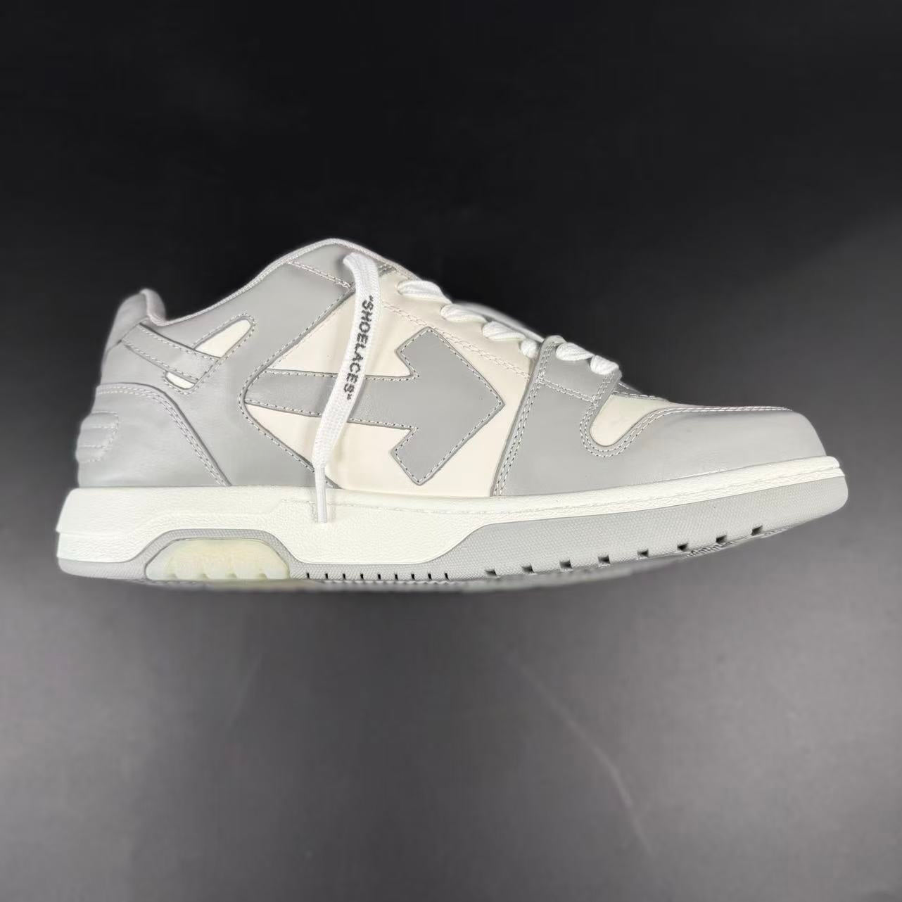 OFF-WHITE OUT OF OFFICE