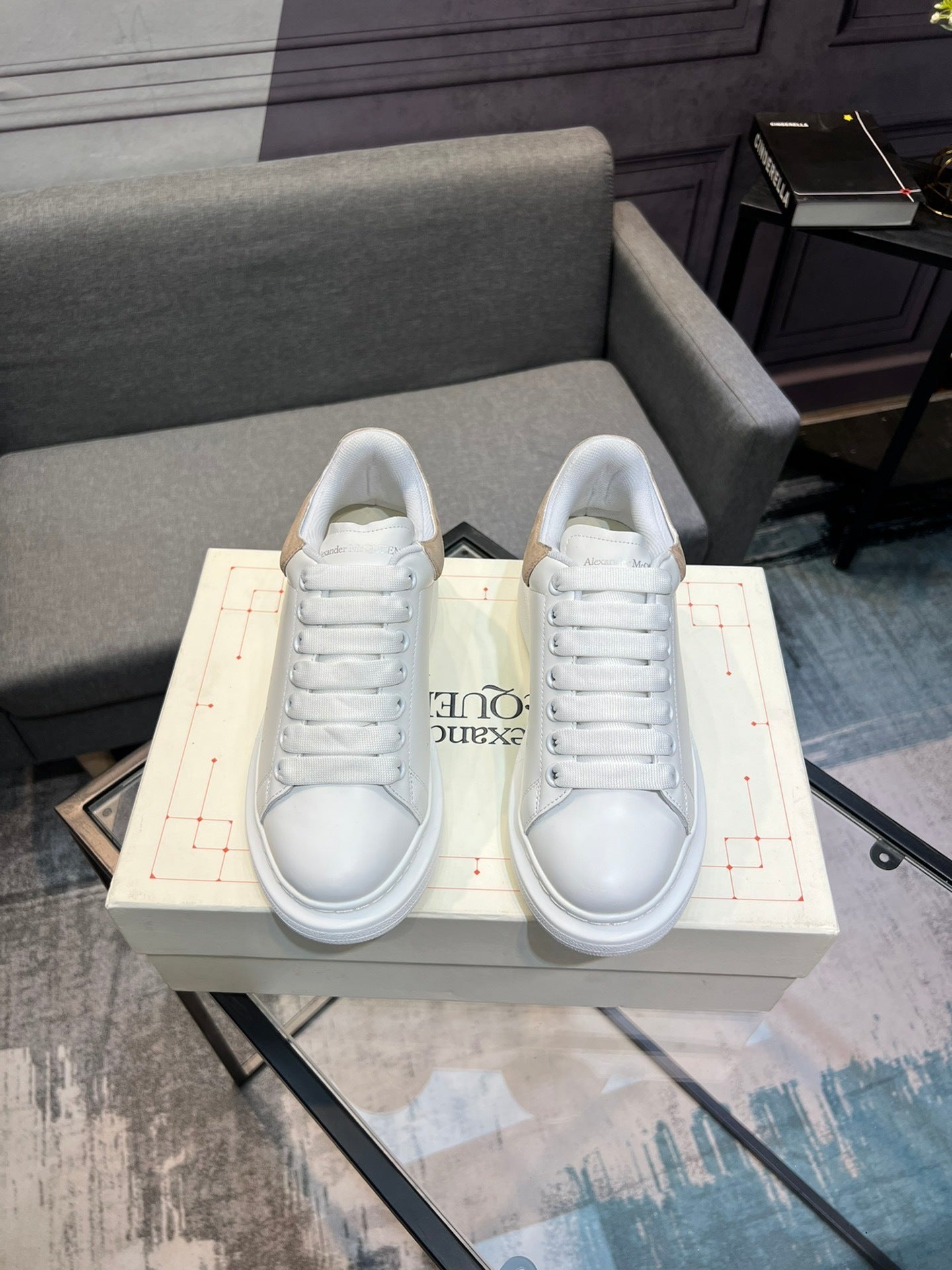 Alexander McQueen Oversized White Beige – Sneakers Uomo Donna | Taglie 34–45