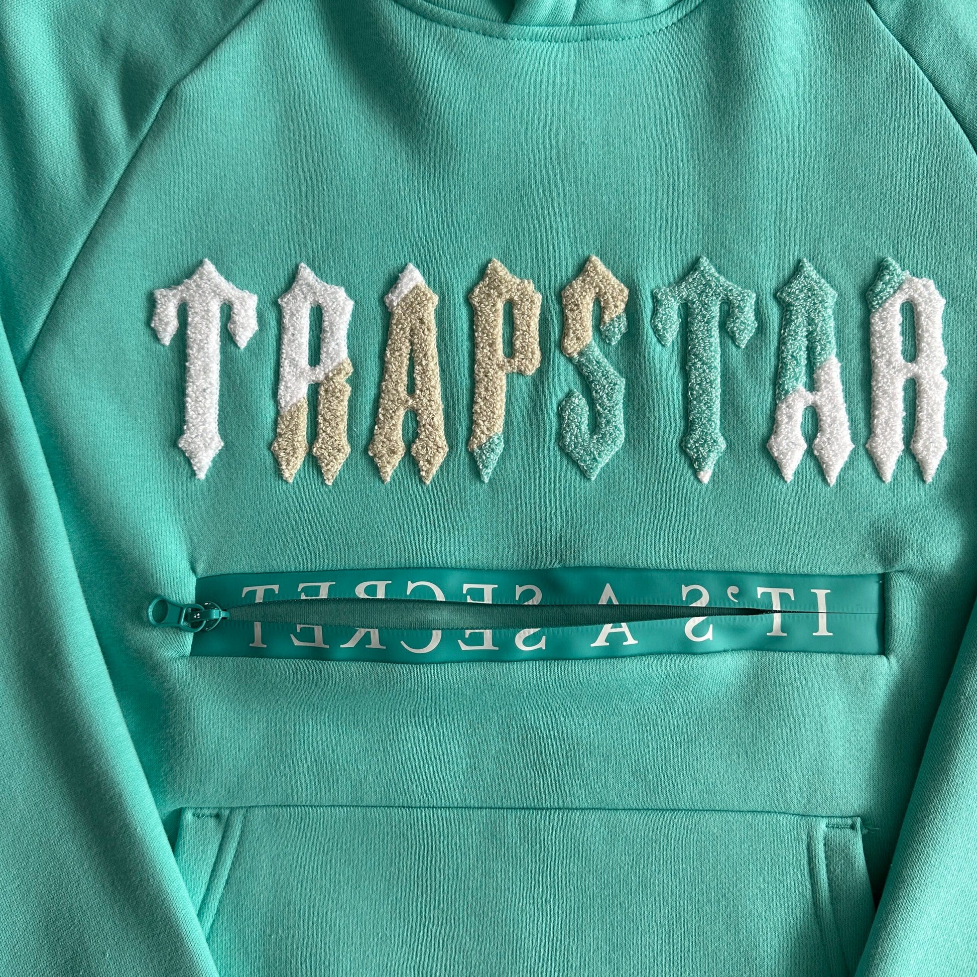 CHENILLE DECODE 2.0 TRACKSUIT