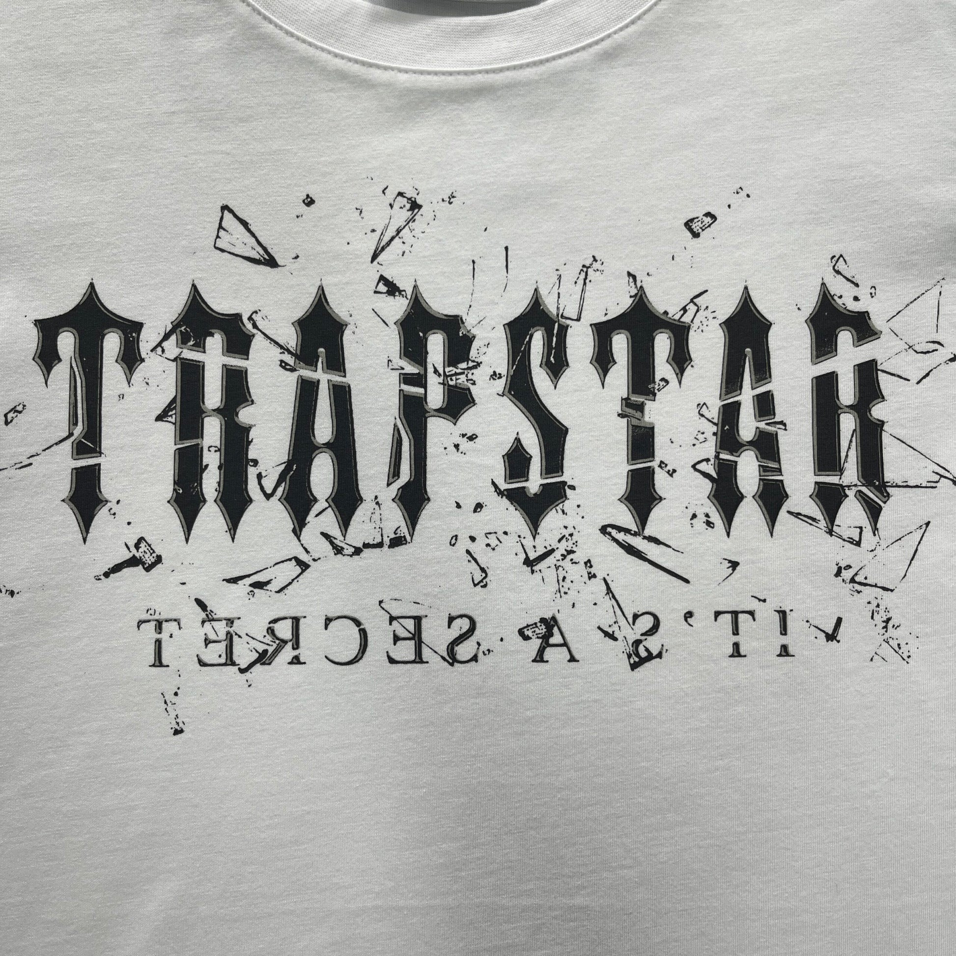 T-SHIRT BROKEN LENS TEE
