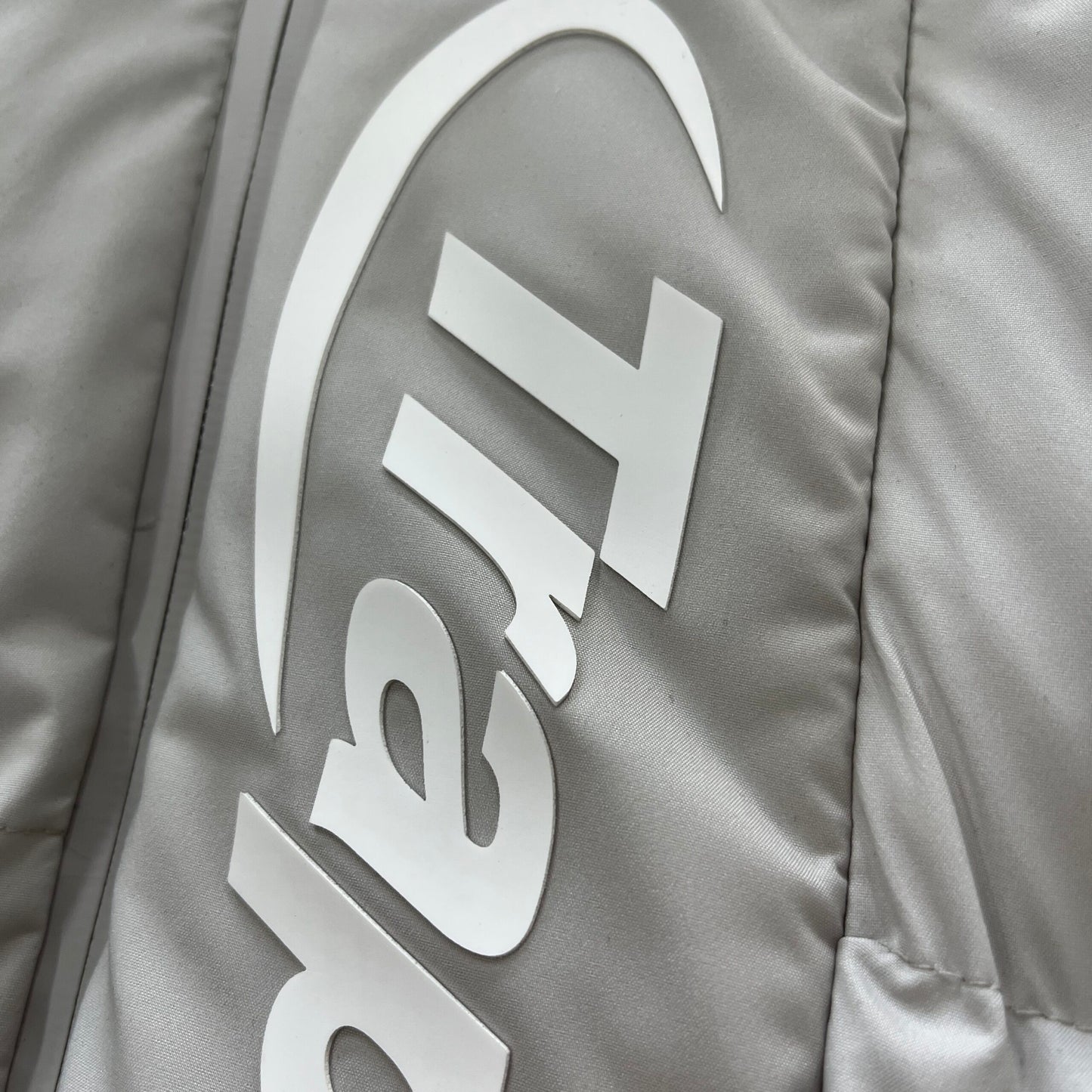 HYPERDRIVE TECHNICAL PUFFER JACKET – LIGHT GREY