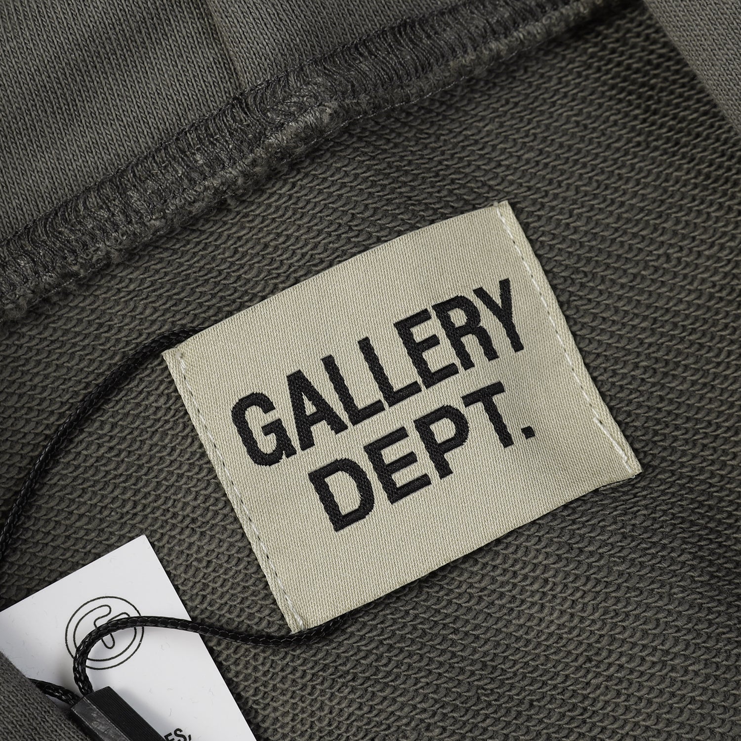 HOODIE GALLERY DEPT.
