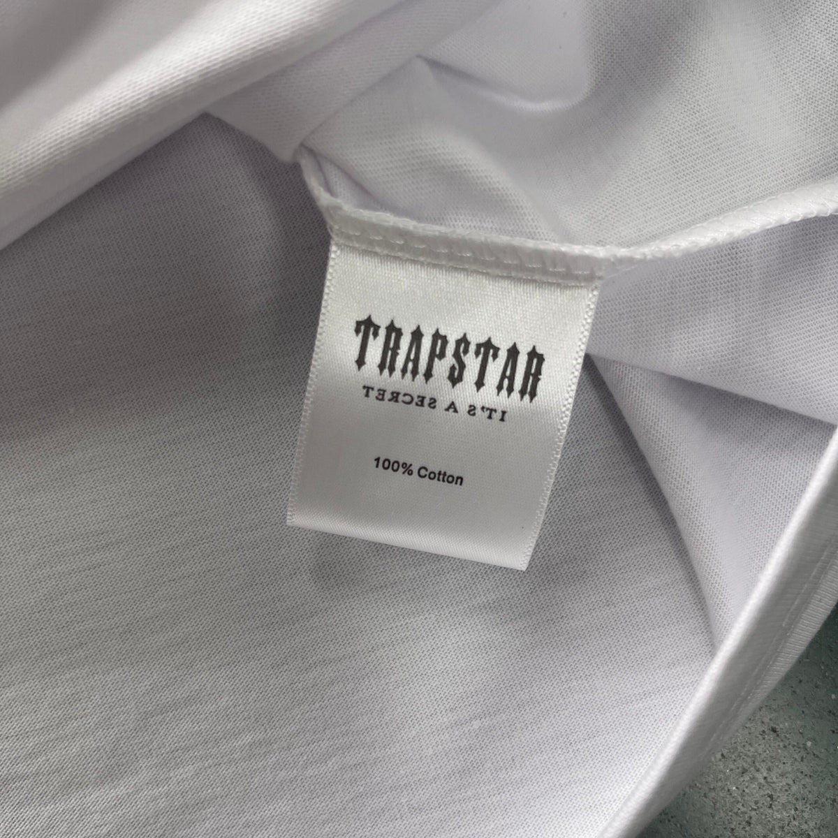 T-SHIRT BROKEN LENS TEE