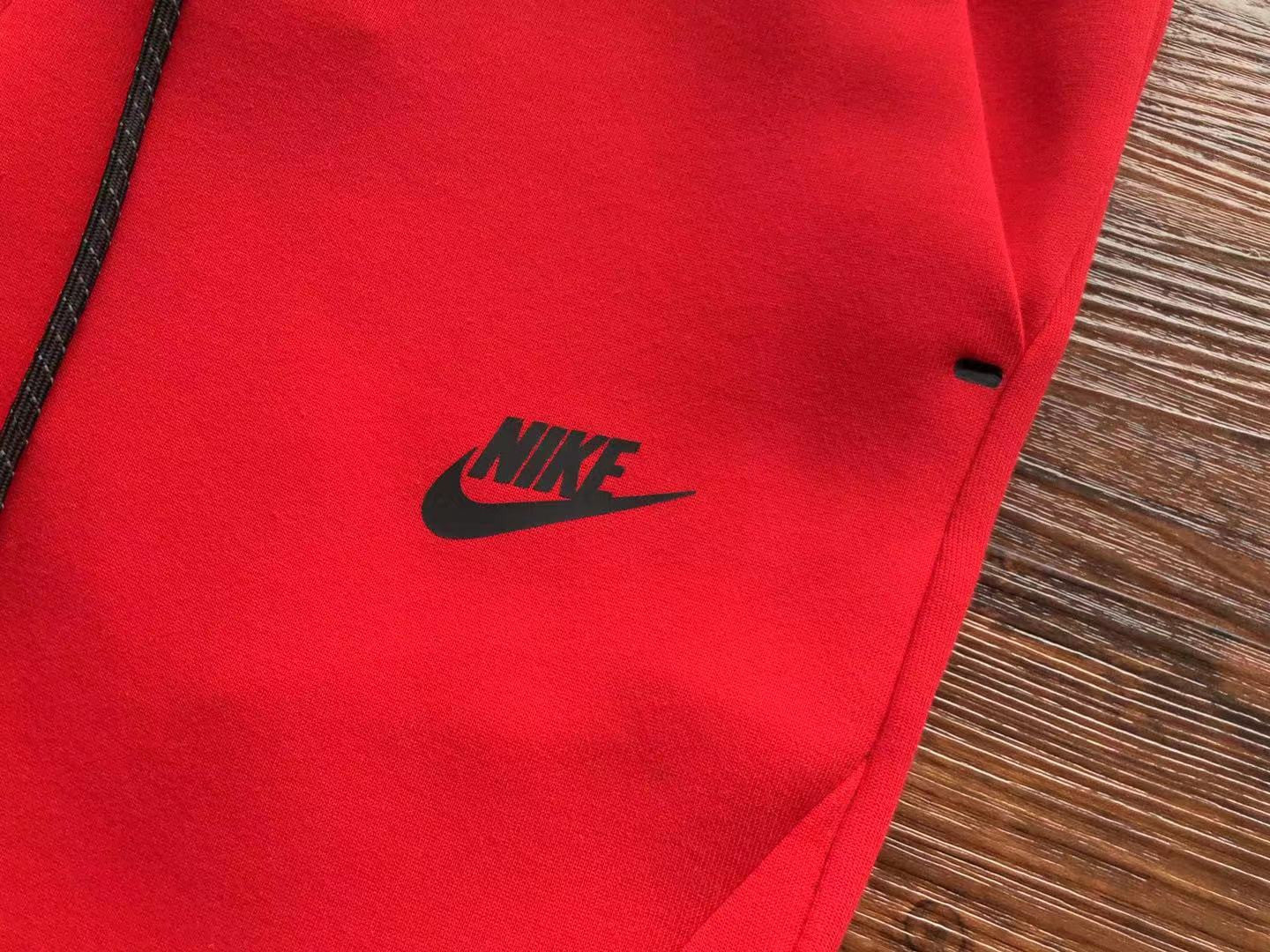 NK TECH FLEECE – RED (completa)
