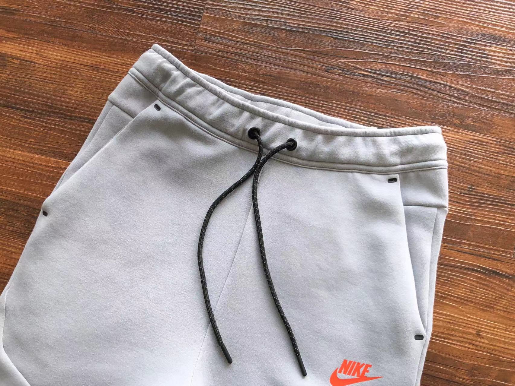 NK TECH FLEECE – LIGHT BLUE/GREY (completa)