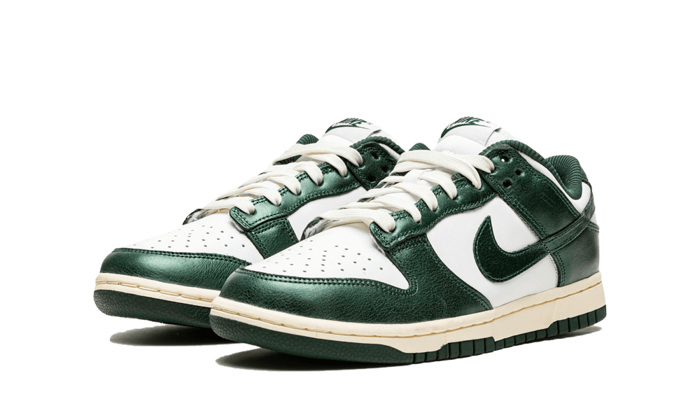 DUNK LOW VINTAGE GREEN