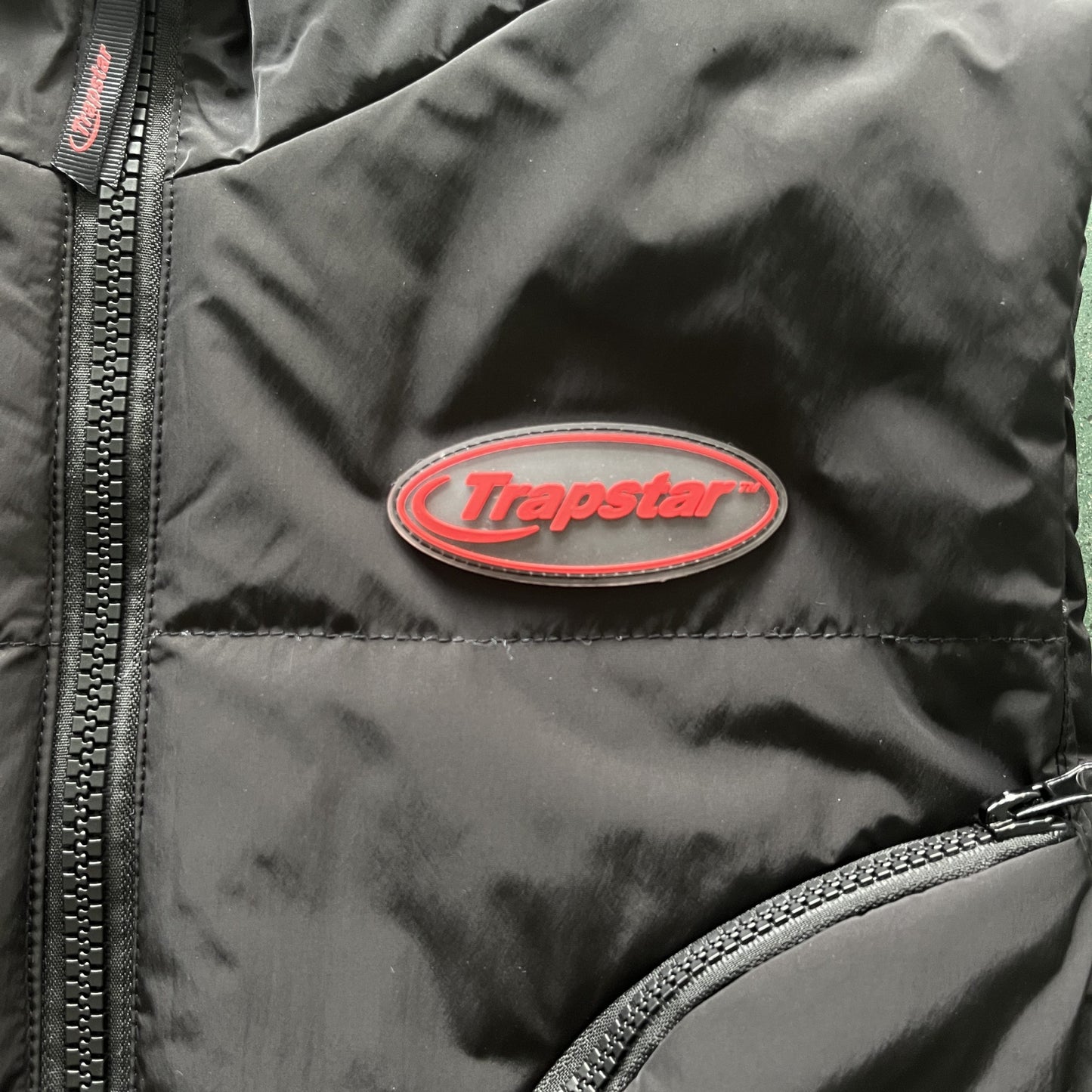 HYPERDRIVE GILET- BLACK/RED
