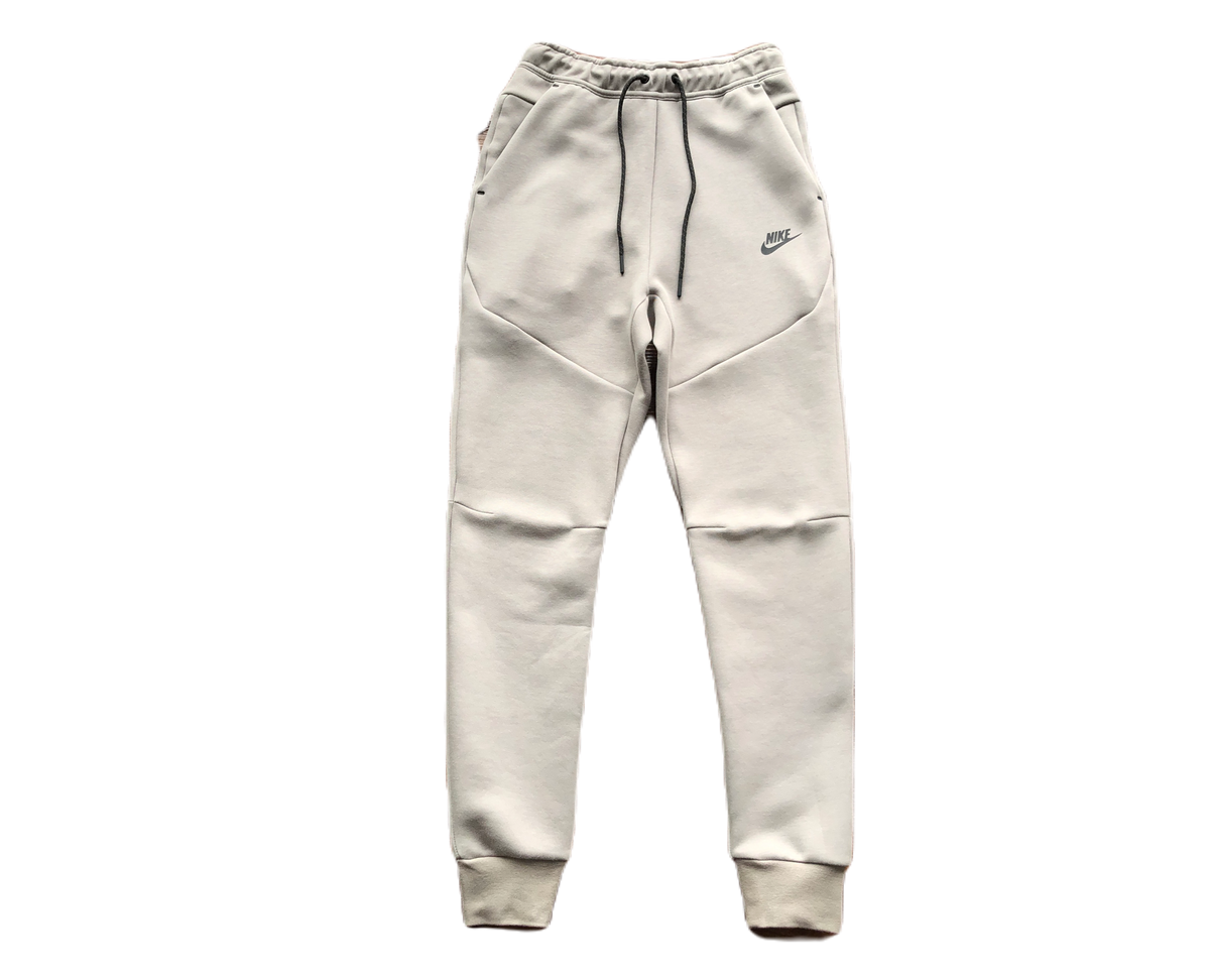 NK TECH FLEECE – LIGHT BROWN (completa)