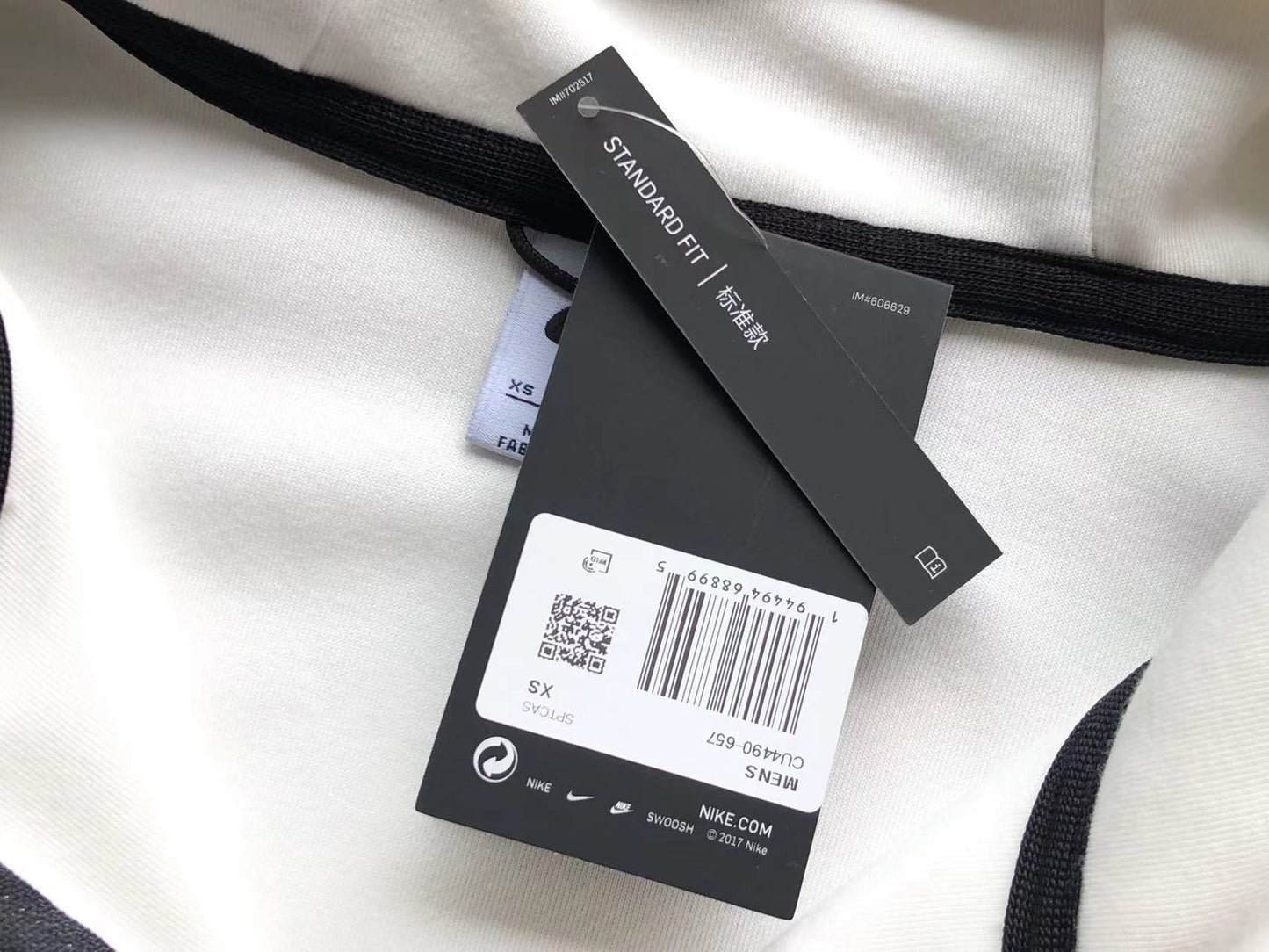 NK TECH FLEECE – WHITE/GREY (completa)