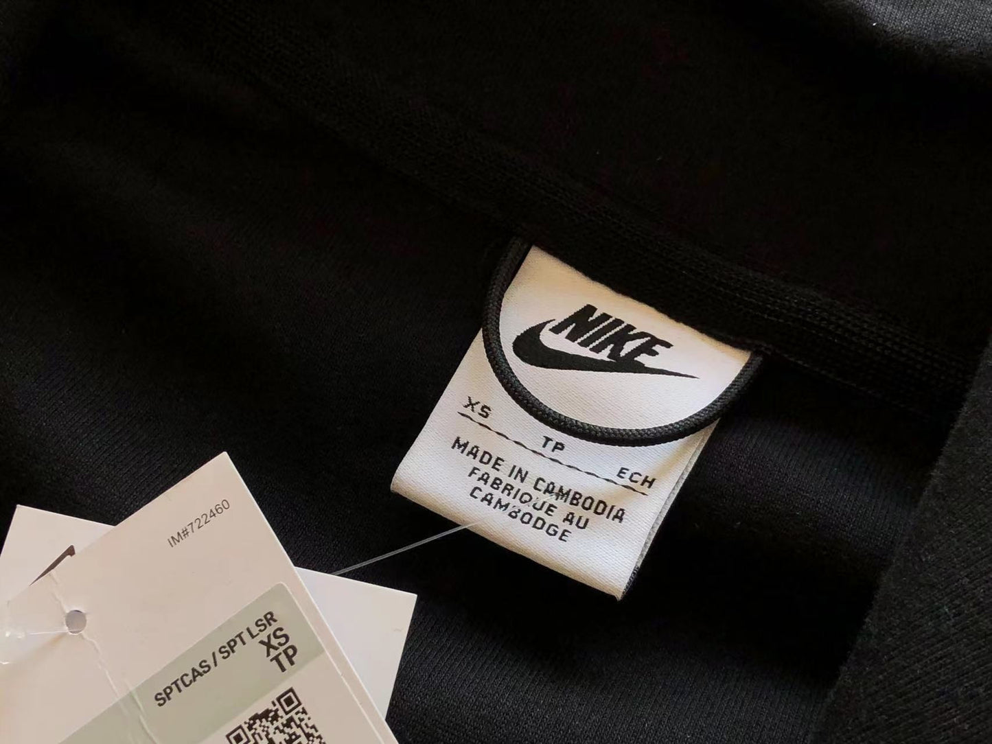 NK TECH FLEECE – BLACK/DARK GREY (completa)