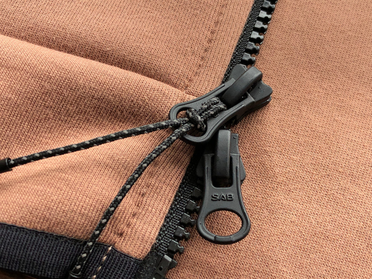 NK TECH FLEECE – BROWN CARAMEL (completa)