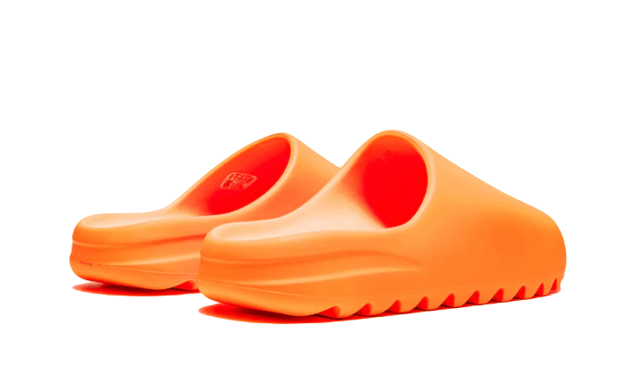 YEEZY SLIDE ENFLAME ORANGE