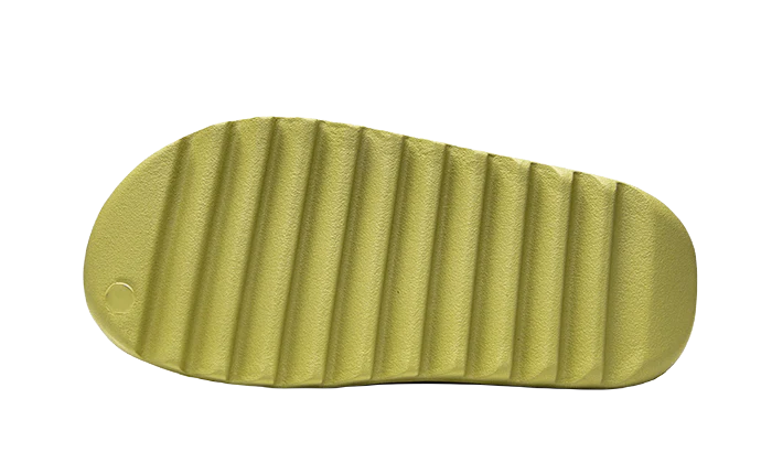 YEEZY SLIDE RESIN