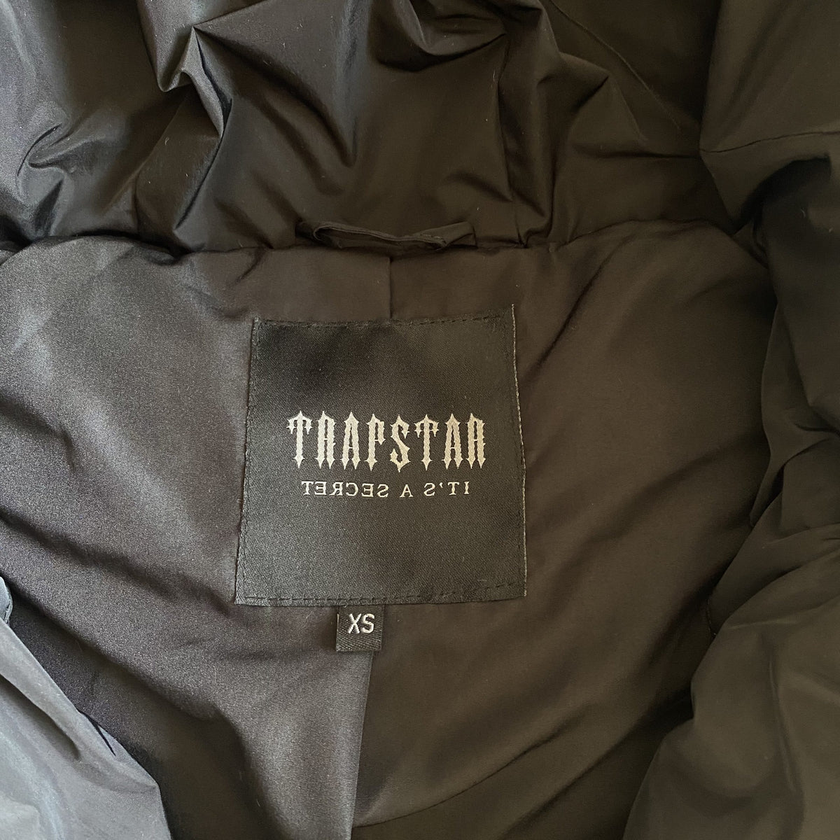 AW20 IRONGATE HOODED