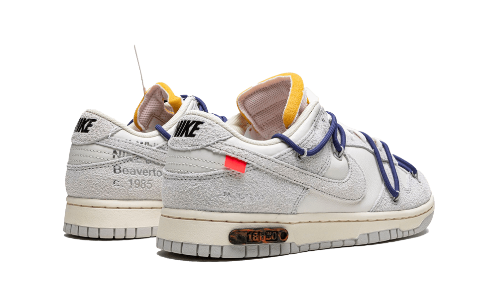 DUNK LOW OFF-W. LOT 18