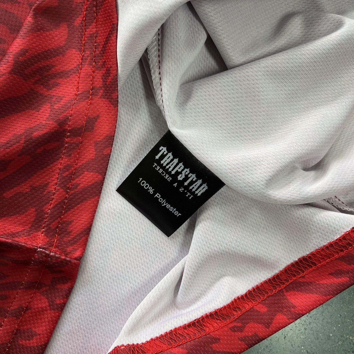 T-SHIRT FOOTBALL JERSEY- RED