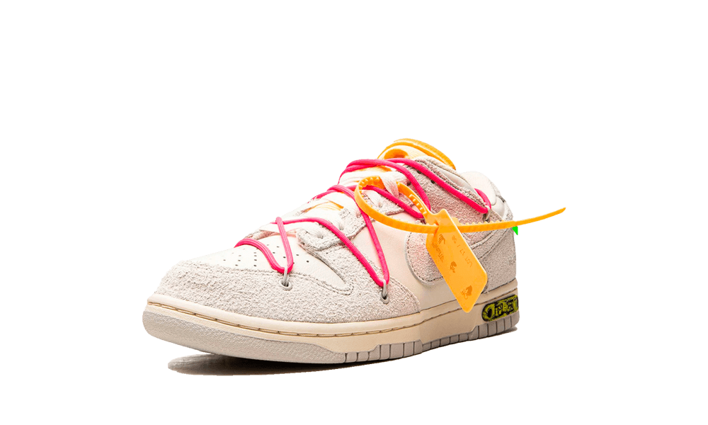 DUNK LOW OFF-W. LOT 17
