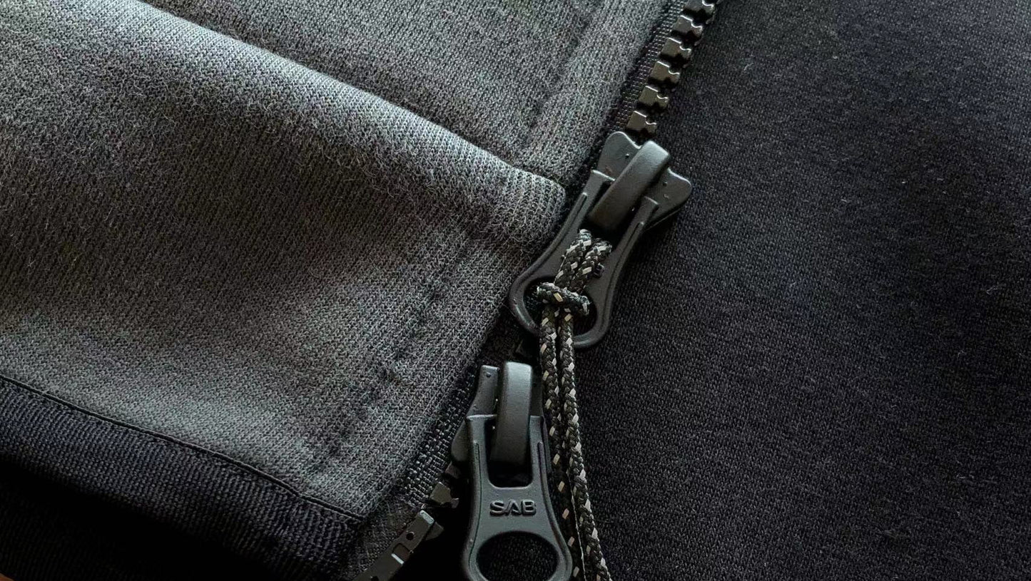 NK TECH FLEECE – BLACK/DARK GREY (completa)
