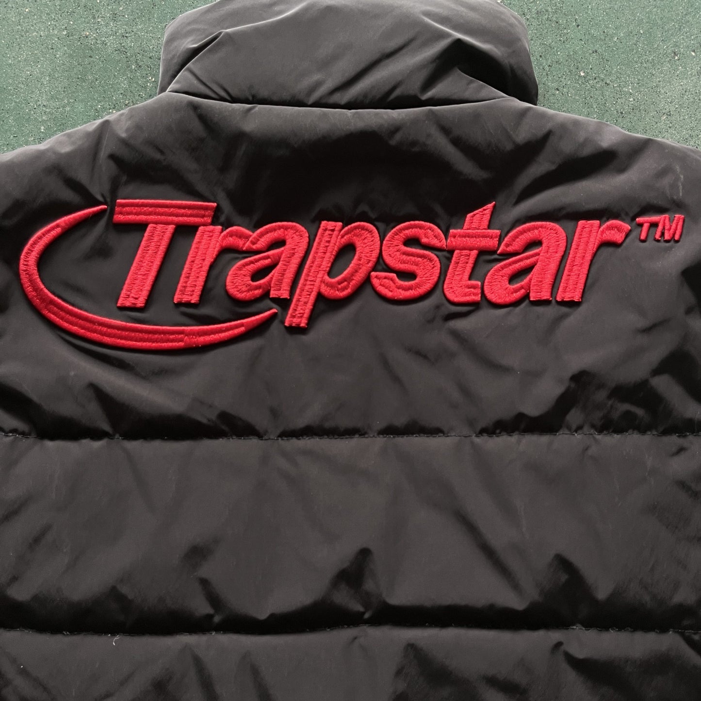 HYPERDRIVE GILET- BLACK/RED