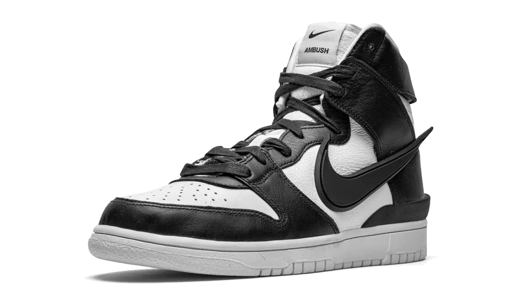 DUNK HIGH AMBUSH BLACK WHITE