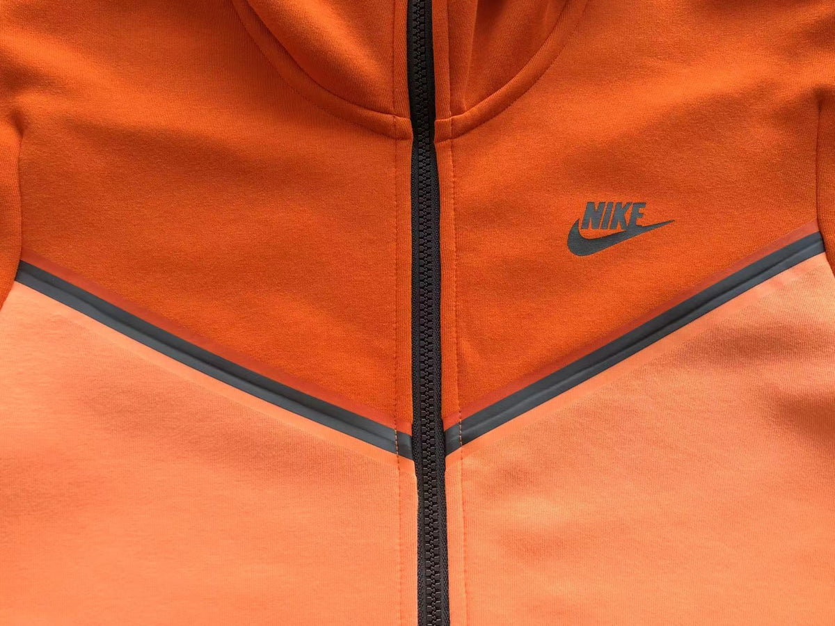 NK TECH FLEECE – ORANGE (completa)