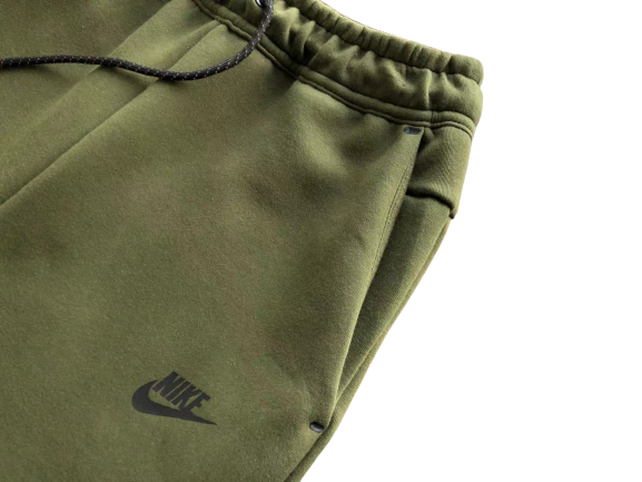 TECH SHORTS – GREEN