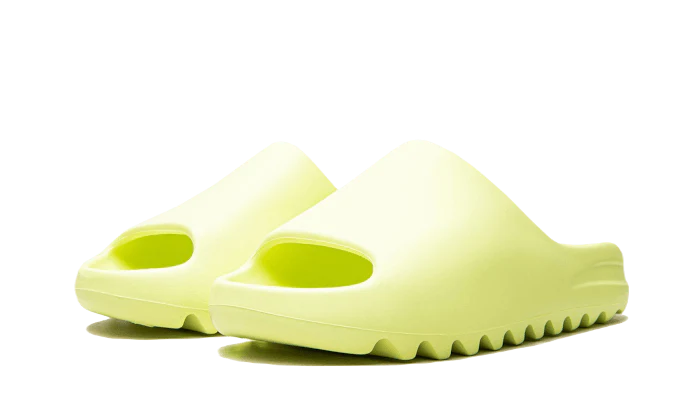 YEEZY SLIDE GLOW GREEN