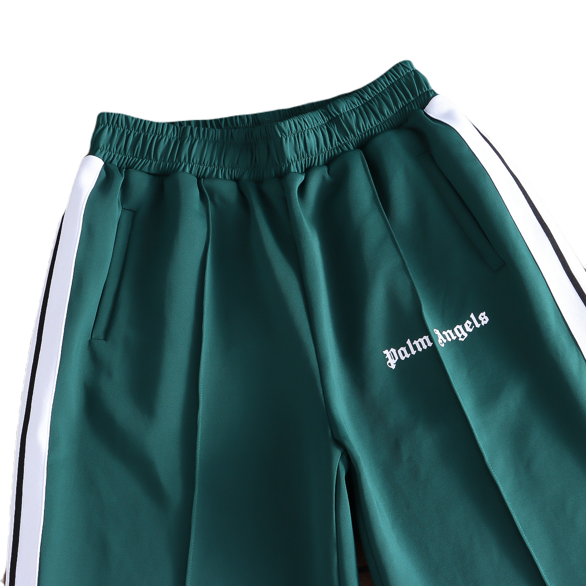 PALM – SHORTS