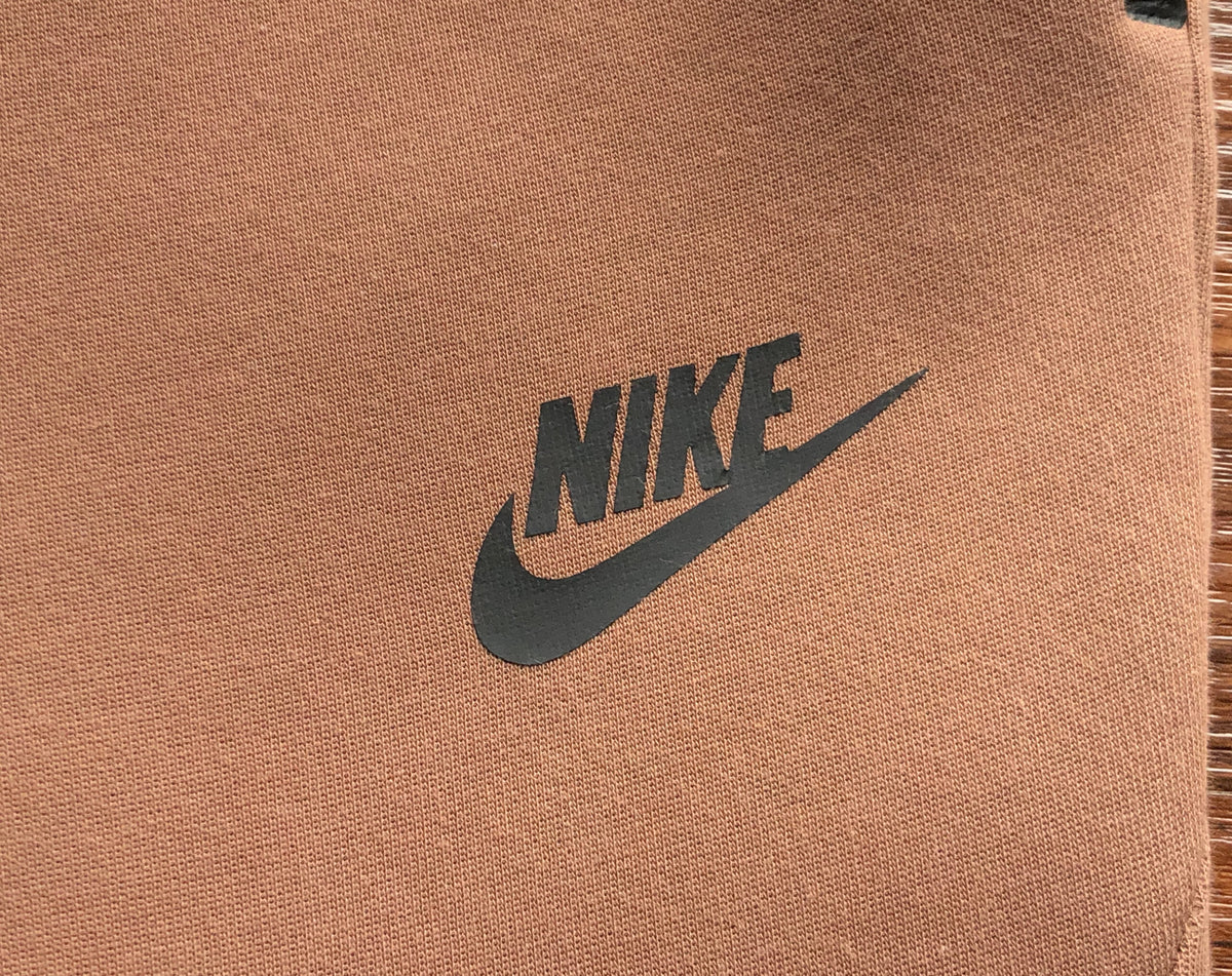 NK TECH FLEECE – BROWN CARAMEL (completa)