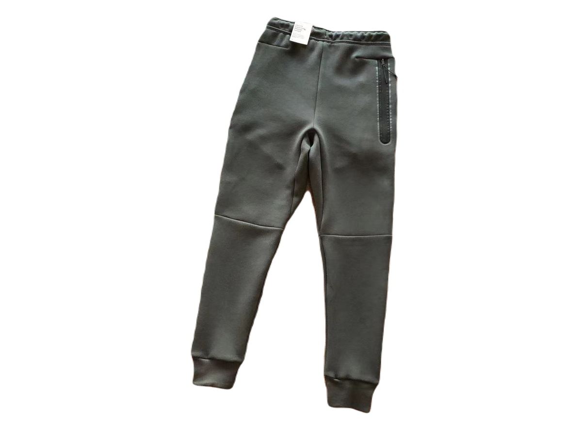 NK TECH FLEECE – BLACK/DARK GREY (completa)