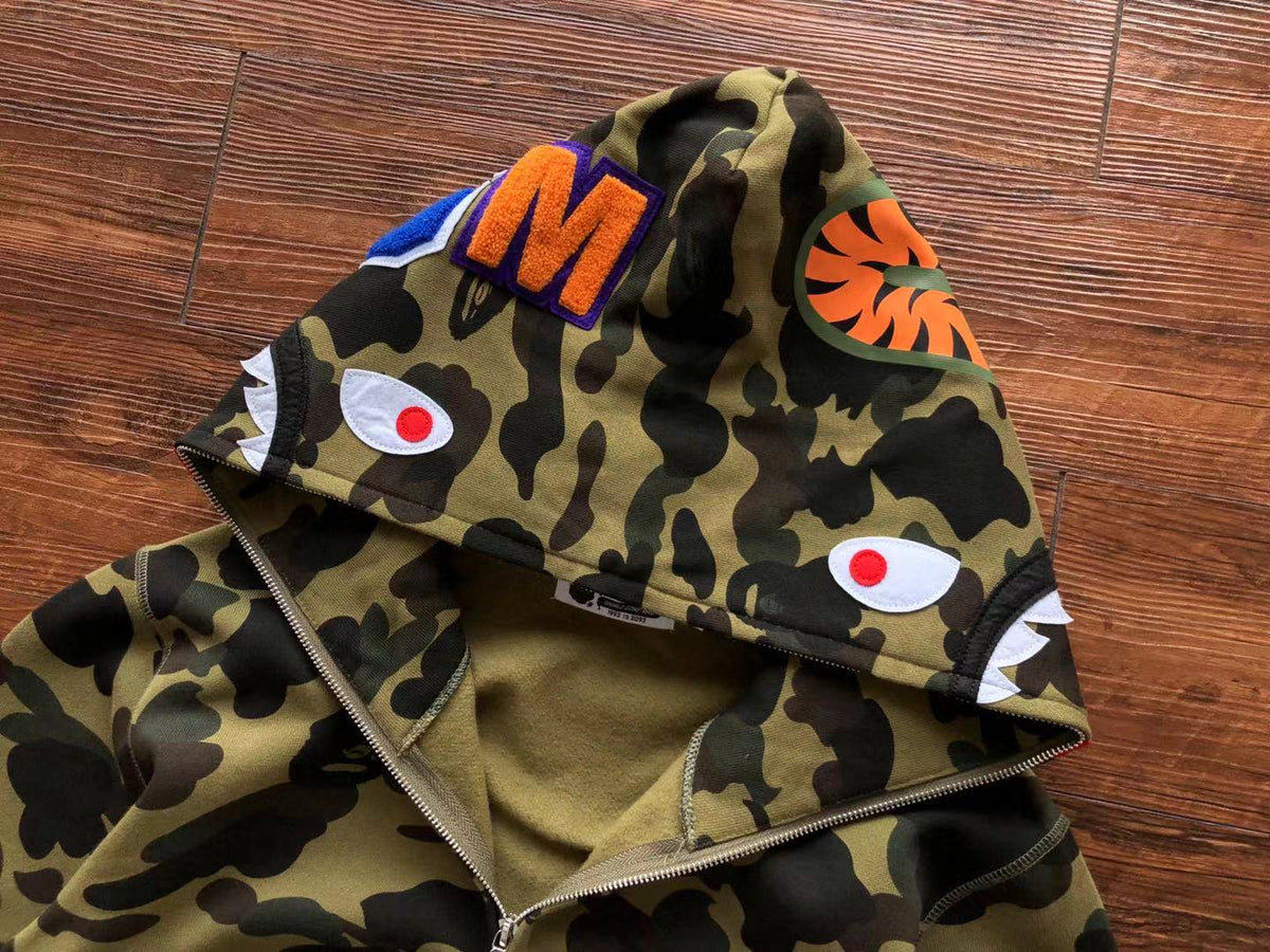HOODIE