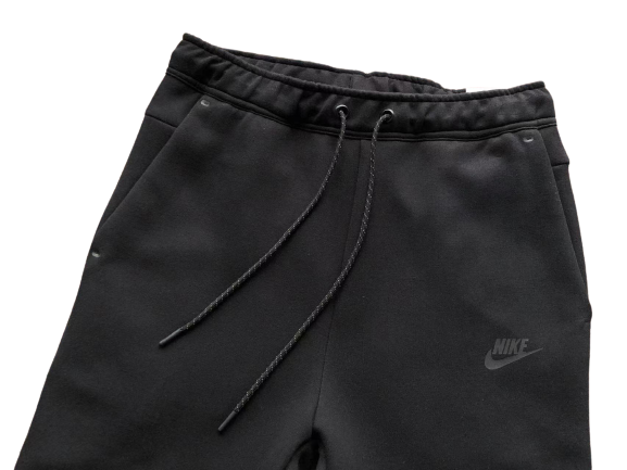 TECH SHORTS – BLACK