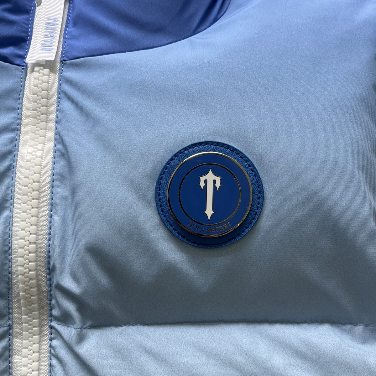 IRONGATE BADGE GILET ICE-BLUE