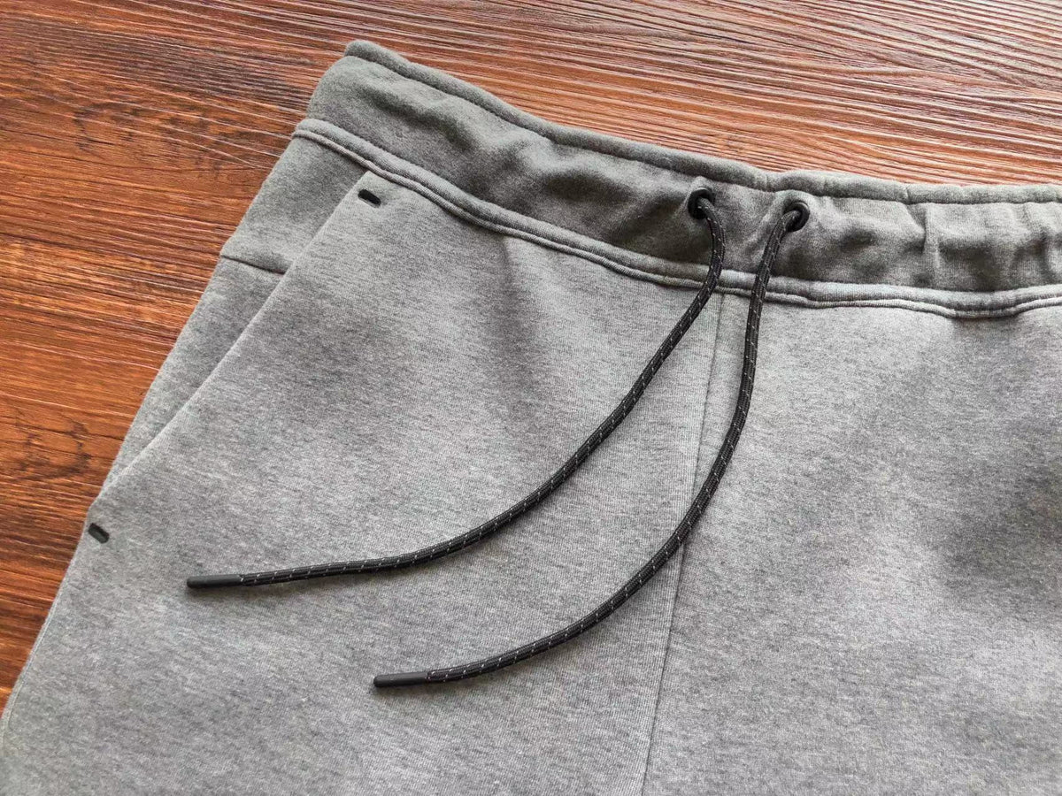 NK TECH FLEECE – GREY/BLACK/WHITE (complete)